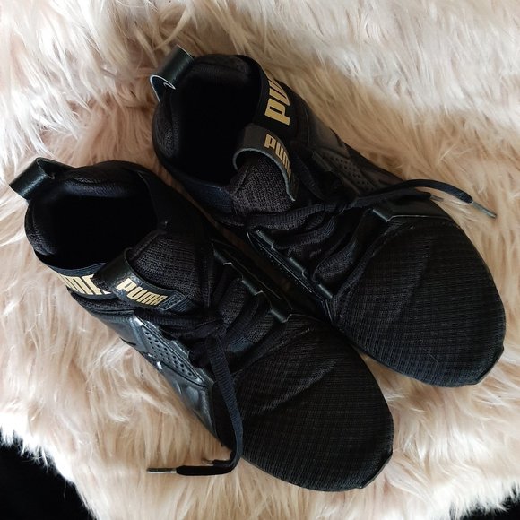 Puma Athletic Shoes - Picture 3 of 4